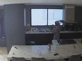 voyeurcam-casa-salsa-kitchen