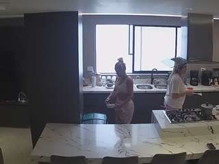 voyeurcam-casa-salsa-kitchen