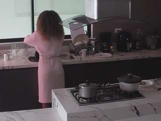 voyeurcam-casa-salsa-kitchen