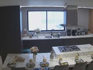 voyeurcam-casa-salsa-kitchen