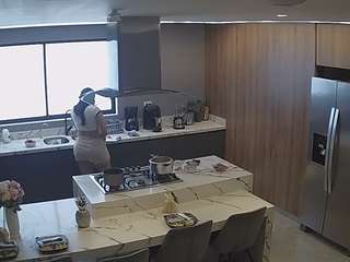voyeurcam-casa-salsa-kitchen