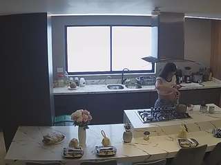 voyeurcam-casa-salsa-kitchen