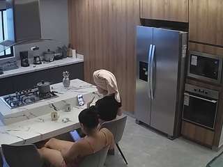 voyeurcam-casa-salsa-kitchen