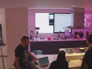 voyeurcam-casa-salsa-kitchen