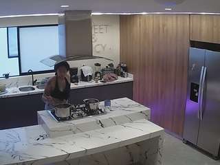 voyeurcam-casa-salsa-kitchen
