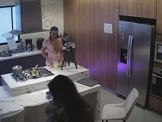 voyeurcam-casa-salsa-kitchen