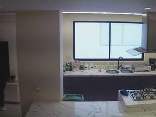 Questo modello è in diretta ora. voyeurcam-casa-salsa-kitchen