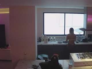 Dit model is nu live. voyeurcam-casa-salsa-kitchen