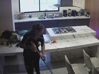 voyeurcam-casa-salsa-kitchen