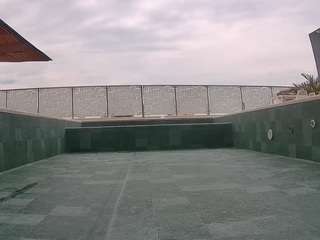 voyeurcam-casa-salsa-pool-1