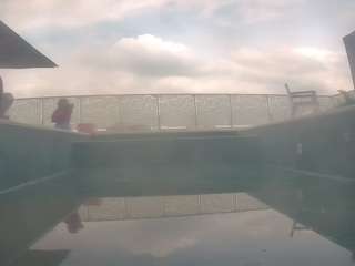 voyeurcam-casa-salsa-pool-1