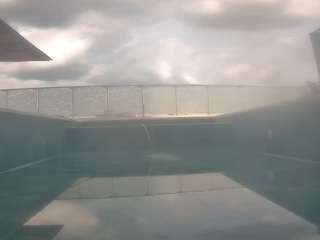 voyeurcam-casa-salsa-pool-1