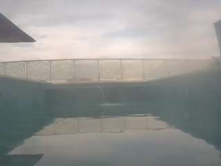 voyeurcam-casa-salsa-pool-1