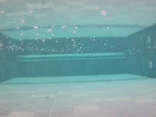 voyeurcam-casa-salsa-pool-1