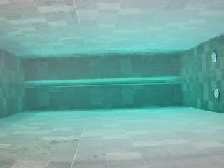 Model ini sedang live sekarang. voyeurcam-casa-salsa-pool-1