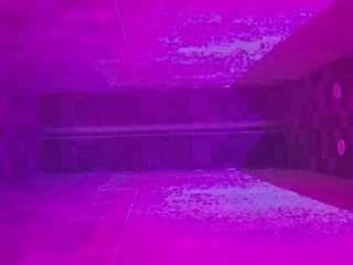Dieses Model ist jetzt live. voyeurcam-casa-salsa-pool-1