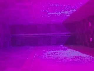 该模特正在直播。 voyeurcam-casa-salsa-pool-1