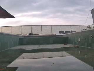 voyeurcam-casa-salsa-pool-1