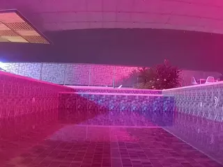 voyeurcam-casa-salsa-pool-1's Live Sex Cam Show