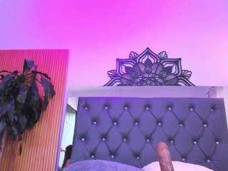 alyssa-kross's live room