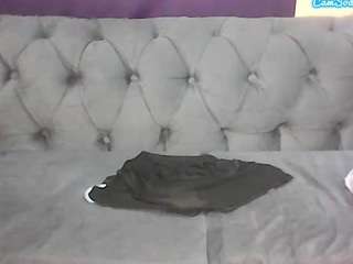 innocent-howty Black hair live webcam