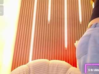 katyvan Live Webcam on CamSoda