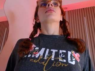 katyvan Live Webcam on CamSoda