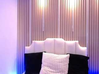 Katy Van live cam preview