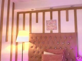 Katy Van live cam preview