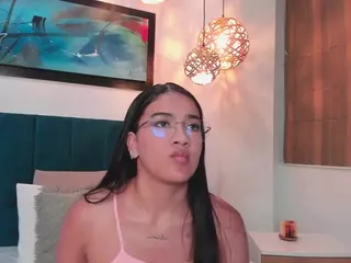 LeaahCarter's Live Sex Cam Show