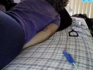 xiomarahoney's CamSoda show and profile