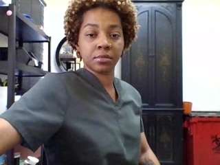 xiomarahoney Live Webcam on CamSoda