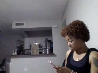 Xiomarahoney