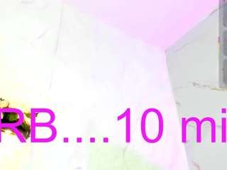 zorra-violeta Live Webcam on CamSoda