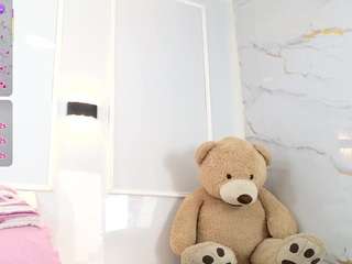 le modèle zorra-violeta est en webcam porno dans un show sur le site camsoda, il possède les tags suivants: amateur,anal,young adult,toys,teen 18,tease,tattoos,spank,pussy,masturbation,lush,lovense,handjob,fingers,fetish,feet,dildo,cosplay,brown eyes,blowjob