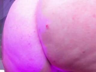 adhara-wlliams webcam