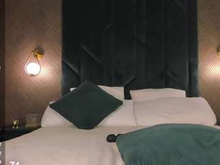 anna-way webcam model