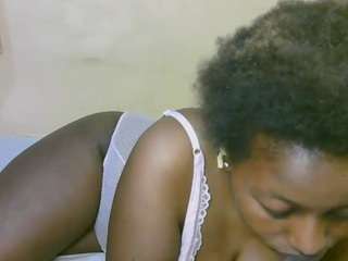 cute-tashline Live Webcam on CamSoda