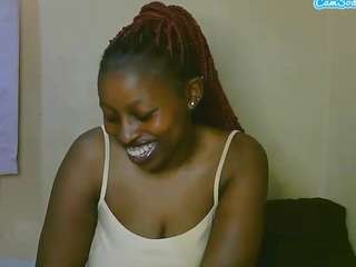 cute-tashline Live Webcam on CamSoda