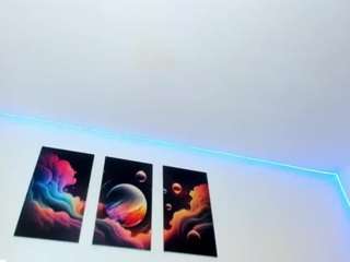 goldenhuguecockts webcam