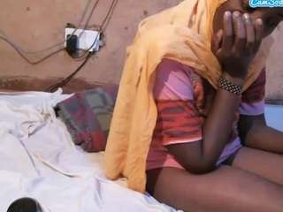 magnetic-queen from CamSoda is Freechat