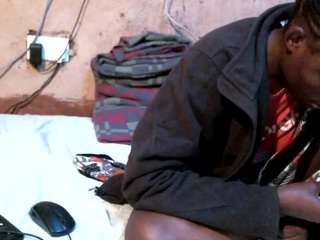  magnetic-queen chat room