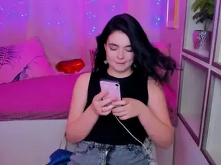 Amelihall's Live Sex Cam Show