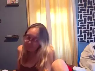 Boredoutofthidworld's Live Sex Cam Show