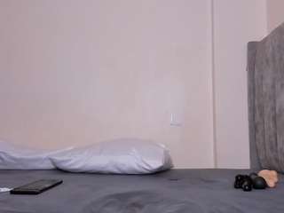 Live webcam model sexyariah on Soda Cams