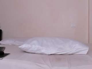 le modèle sexyariah est en webcam porno dans un show sur le site camsoda, il possède les tags suivants: ass,masturbation,submissive,squirting,squirter,sexcam,pussy,orgasm,asshole,natural,oil,lush,feet,dildo,deepthroat,daddy,cum,brown eyes,blowjob,black hair