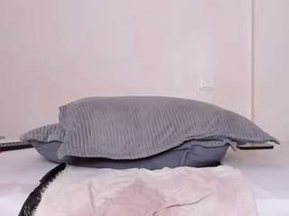 sexyariah live webcam show