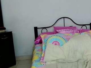 lilybenet1 Live Webcam on CamSoda