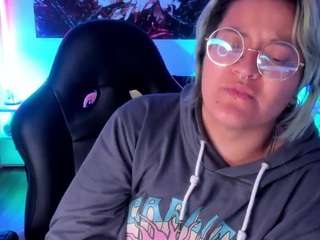 lucky-leah webcam model