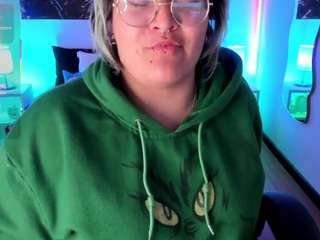  lucky-leah chat room